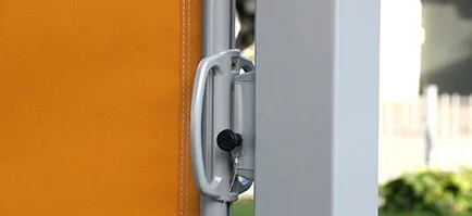 Side awning housing Side awning housing